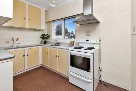 Photo of property in 21 Ford Avenue, Te Kamo, Kamo, 0112