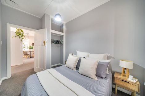 Photo of property in 26 Queens Drive, Kilbirnie, Wellington, 6022