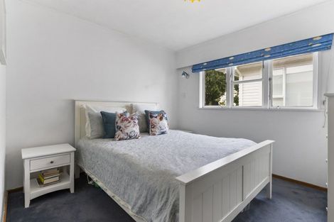 Photo of property in 4 Arapiko Street, Johnsonville, Wellington, 6037