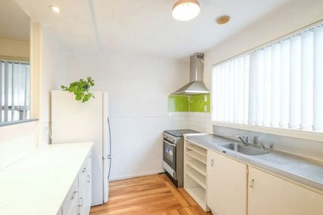 Photo of property in 6 Aquarius Avenue, Glen Eden, Auckland, 0602