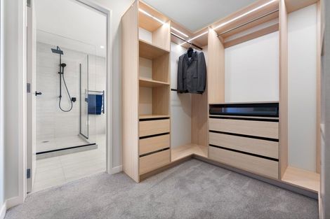 Photo of property in 2 Pukeko Road, Hobsonville, 0616