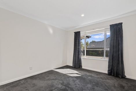 Photo of property in 87 Wairakei Road, Bryndwr, Christchurch, 8053
