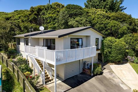Photo of property in 16 Transom Close, Whitby, Porirua, 5024
