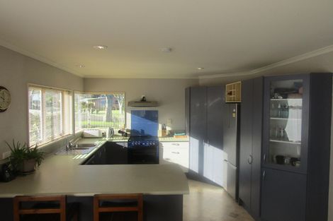 Photo of property in 19 Edgewater Grove, Whakatane, 3120