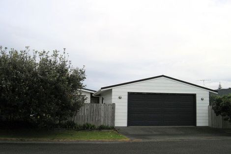 Photo of property in 7 The Southern Isle, Omaha, 0986