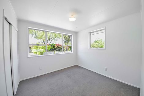 Photo of property in 24 Kowhai Drive, Wanaka, 9305
