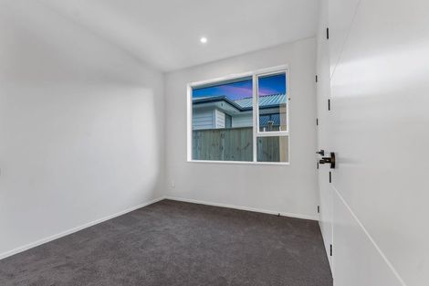 Photo of property in 15 Paihere Street, Huapai, 0810