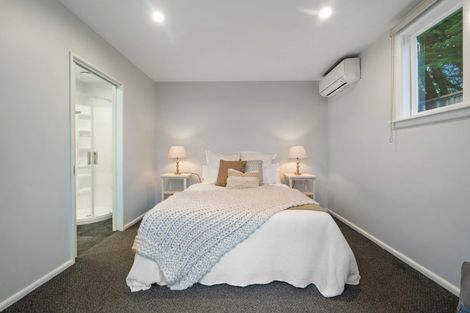 Photo of property in 180 Grahams Road, Burnside, Christchurch, 8053