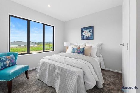 Photo of property in 39 Hari Road, Karaka, 2113