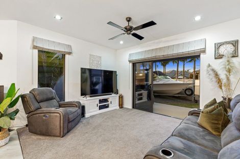 Photo of property in 43 Oceania Sands Way, Papamoa Beach, Papamoa, 3118