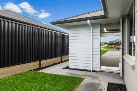 Photo of property in 52 Oak Ridge Drive, Te Awamutu, 3800