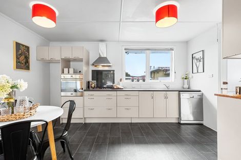 Photo of property in 12 Miro Street, Trentham, Upper Hutt, 5018