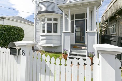 Photo of property in 8 Moir Street, Mount Victoria, Wellington, 6011