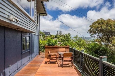 Photo of property in 22 Kiriwai Road, Paremata, Porirua, 5024