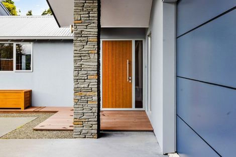 Photo of property in 20 Montague Grove, Stratford, 4332