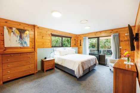 Photo of property in 23 Abby Road, Fitzherbert, Palmerston North, 4410