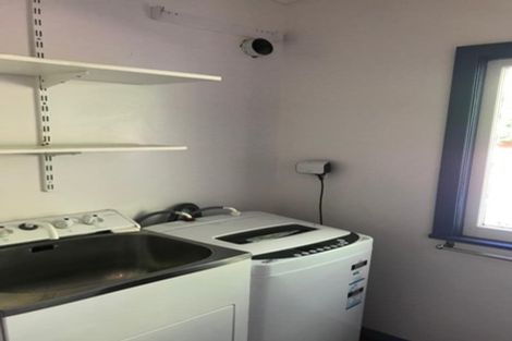 Photo of property in 97a Norton Park Grove, Waterloo, Lower Hutt, 5011