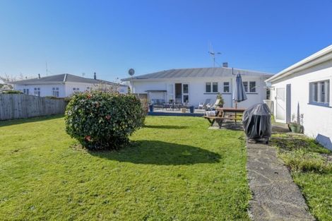 Photo of property in 27 Hannan Street, Levin, 5510