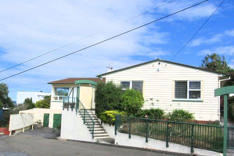 Photo of property in 1 Tensing Place, Khandallah, Wellington, 6035