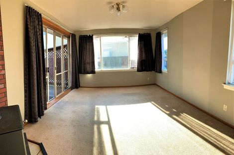 Photo of property in 42 Inwoods Road, Parklands, Christchurch, 8083
