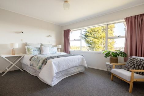 Photo of property in 33a Russleigh Drive, Dinsdale, Hamilton, 3204