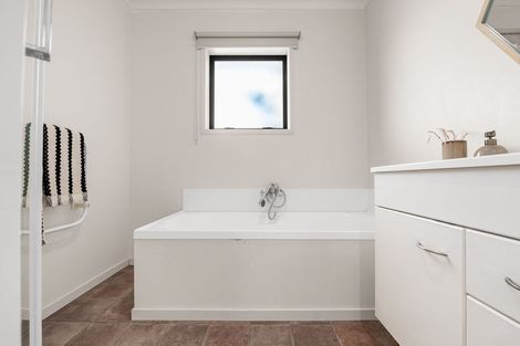 Photo of property in 31a Portal Crescent, Beerescourt, Hamilton, 3200