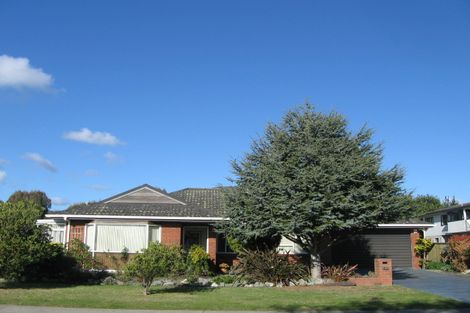 Photo of property in 108 Langdale Avenue, Paraparaumu, 5032