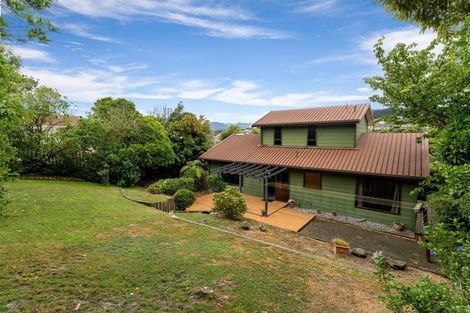 Photo of property in 10 Latitude Close, Whitby, Porirua, 5024