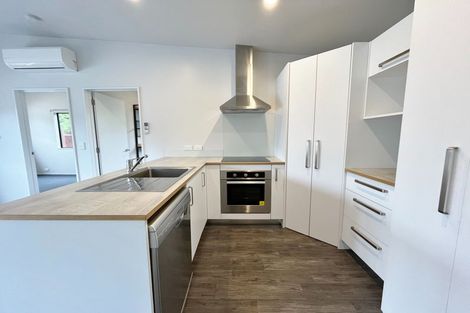 Photo of property in 17 Mclellan Place, Ilam, Christchurch, 8041