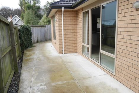 Photo of property in 6a Freyberg Avenue, Riccarton, Christchurch, 8011
