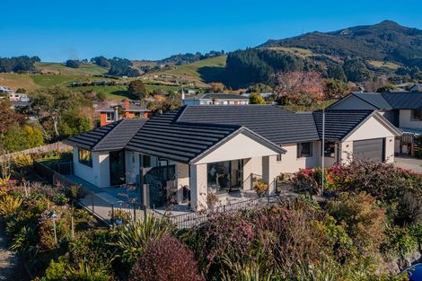 Photo of property in 9 Goddard Way, Sawyers Bay, Port Chalmers, 9023