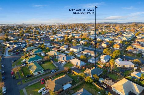 Photo of property in 2/19 Wai Iti Place, Clendon Park, Auckland, 2103