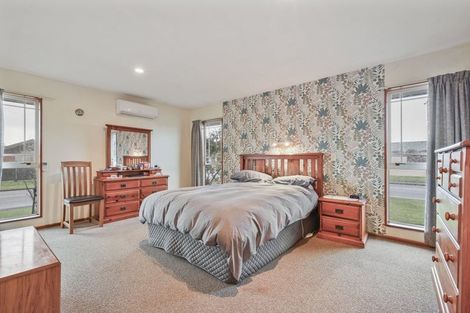 Photo of property in 1 Busby Place, Kaiapoi, 7630