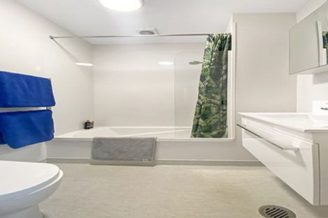 Photo of property in Vedado Apartments, 301/41u Hopper Street, Mount Cook, Wellington, 6011