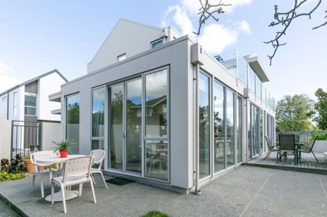 Photo of property in 95 Dover Street, St Albans, Christchurch, 8014