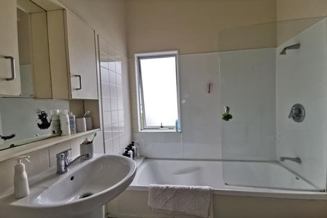 Photo of property in 7u3 Henry Street, Kilbirnie, Wellington, 6022
