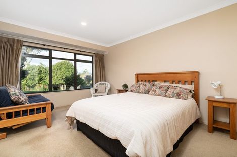 Photo of property in 8r Bradley Avenue, Pyes Pa, Tauranga, 3112