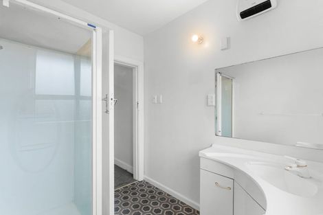 Photo of property in 22 Field Terrace, Upper Riccarton, Christchurch, 8041