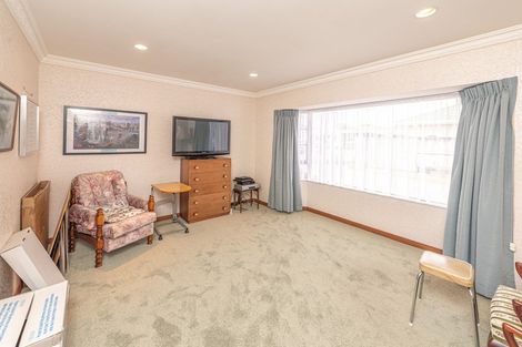 Photo of property in 10 Saint Helens Place, Tawhero, Whanganui, 4501