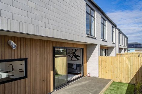 Photo of property in 2/19 Dilworth Street, Riccarton, Christchurch, 8011
