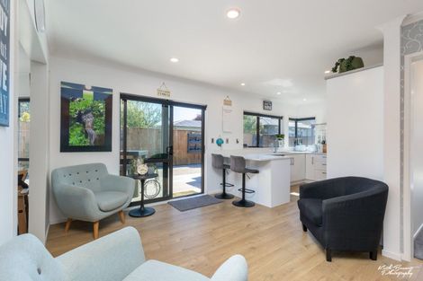 Photo of property in 258a Fergusson Drive, Heretaunga, Upper Hutt, 5018