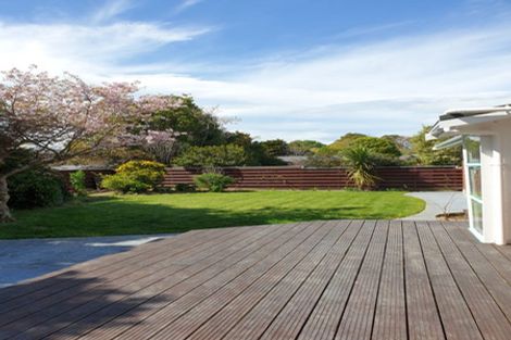 Photo of property in 10 Rakino Place, Awapuni, Palmerston North, 4412