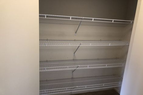 Photo of property in 11 Siena Place, Te Atatu Peninsula, Auckland, 0610