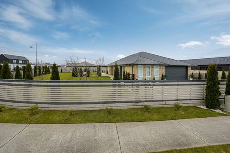 Photo of property in 85 Tiritiri Moana Drive, Pegasus, 7612