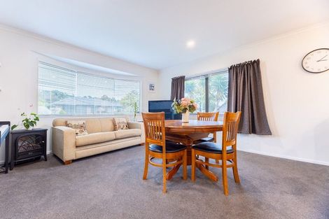 Photo of property in 130 Weggery Drive, Waikanae Beach, Waikanae, 5036