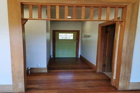 Photo of property in 2 Fernhill Terrace, Wadestown, Wellington, 6012