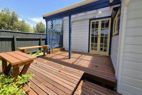 Photo of property in 28 Bay Street, Petone, Lower Hutt, 5012