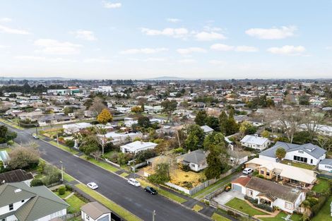 Photo of property in 10 East Street, Claudelands, Hamilton, 3214