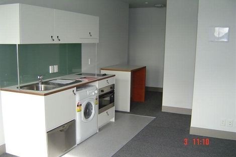 Photo of property in Urbane Apartments, 5/29 Webb Street, Mount Cook, Wellington, 6011