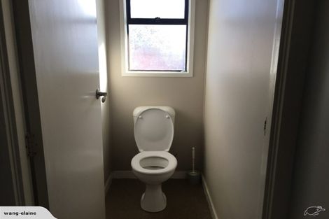 Photo of property in 1/66 Hogans Road, Glenfield, Auckland, 0629